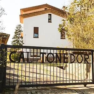 El Niu - L'amagatall De Cal Tonedor Vallgorguina