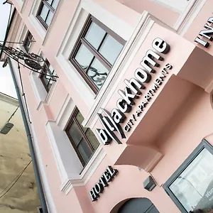 Blackhome Boutique I Contactless Check-in Appart hôtel